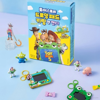 <토이 스토리 5> 드로잉패드 앤 캔디 굿즈 런칭 이미지